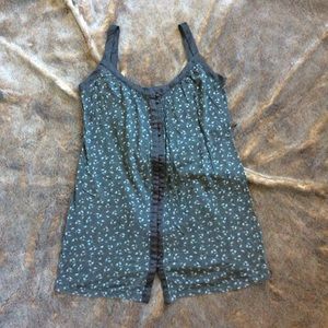 Gap maternity tank top